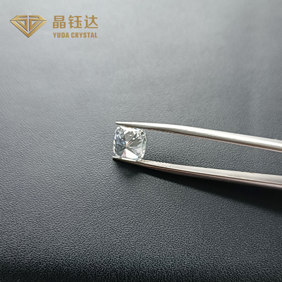 7.0ct 8.0ct HPHT ทองเหลืองที่เพาะขึ้นมาในห้องปฏิบัติการ สี DEF สี่เหลี่ยม สําหรับทองเหลืองทรงโอวาล